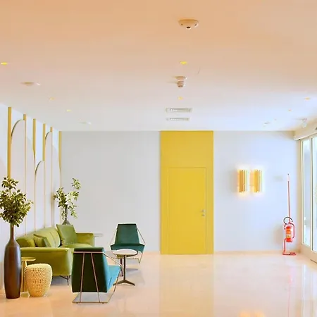 Charming Beachfront With A Bright Terrace * Bibione