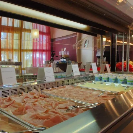 Charming Beachfront With A Bright Terrace *